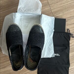 CHANEL Shoe with Box